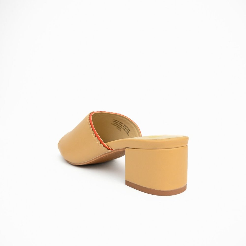 BG Footwear by Seychelles Slip On Sandals - Picture 4 of 6